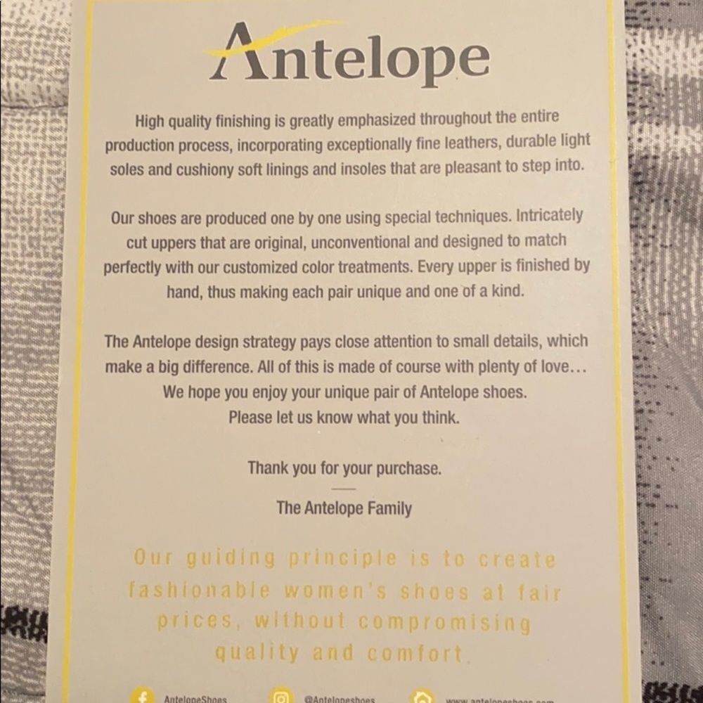 🆕NWT Antelope Metallic Sandals🆕 - Picture 11 of 13
